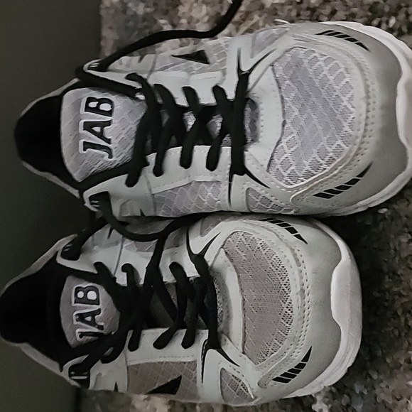 Training shoes - Picture 1 of 4